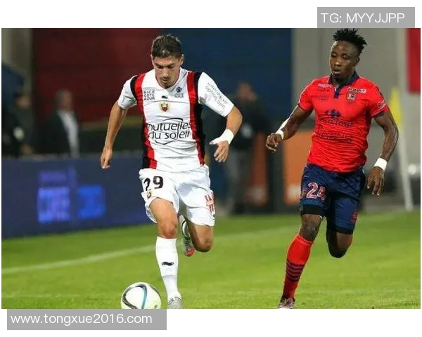 阿雅克肖主场迎战兰斯期待精彩对决双方争夺宝贵积分